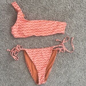 Dippin' Daisy's Coral Wave Bikini Set